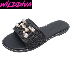 CRISTA-30 WHOLESALE WOMEN'S FLAT SANDALS