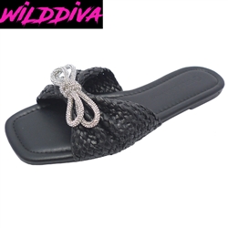 TRUTH-02 WHOLESALE WOMEN'S FLAT SANDALS